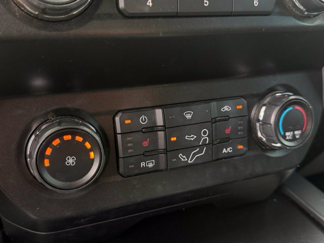 Used 2021 Ford F250 XLT w/ XLT Premium Package AWD/4WD image 23