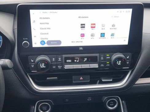Used 2025 Toyota Grand Highlander FWD image 5