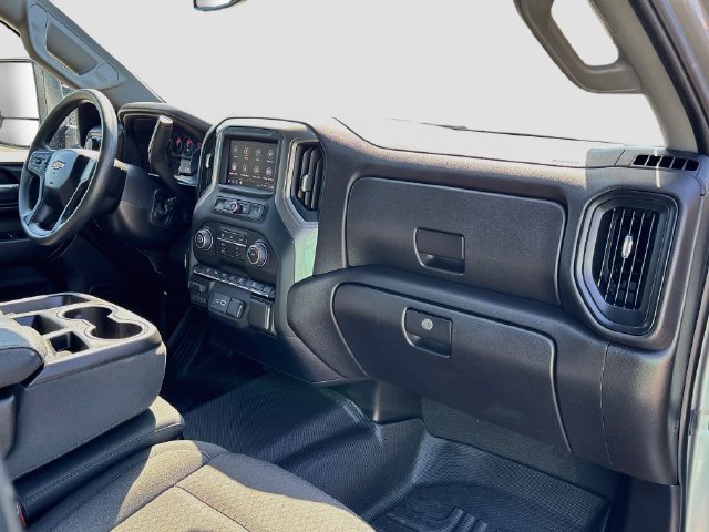 Used 2024 Chevrolet Silverado 2500 Custom w/ Custom Value Package AWD/4WD image 28