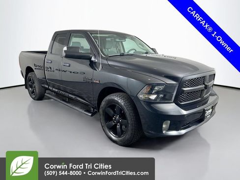 Used 2016 RAM 1500 Express w/ Black Ram 1500 Express Group AWD/4WD image 1