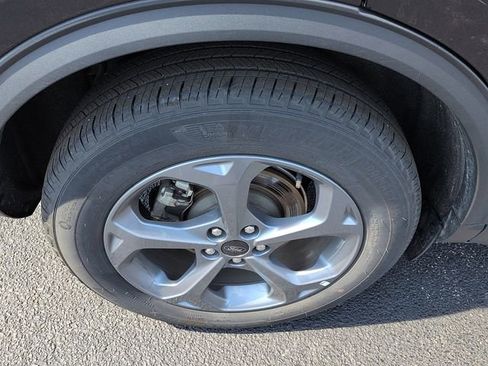 Used 2025 Ford Escape ST-Line image 18