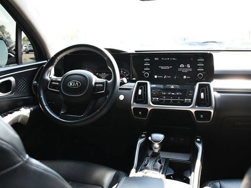 Used 2021 Kia Sorento S AWD/4WD image 20