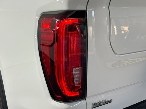 Used 2021 GMC Sierra 1500 AT4 image 35