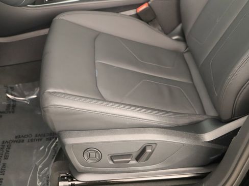 Certified 2024 Audi Q3 2.0T Premium w/ Convenience Package image 25