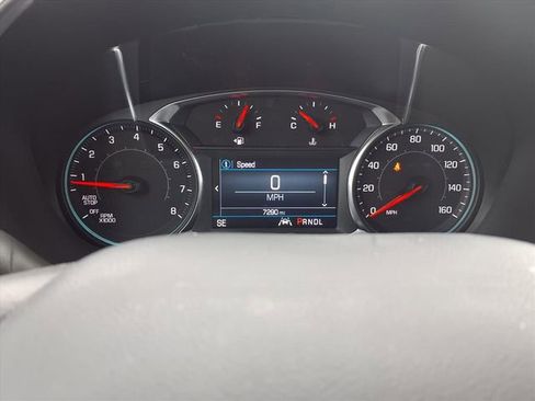 Used 2024 Chevrolet Equinox LT w/ LPO, Floor Liner Package image 16