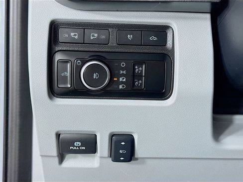 Used 2024 Ford F450 Limited w/ FX4 Off-Road Package AWD/4WD image 21