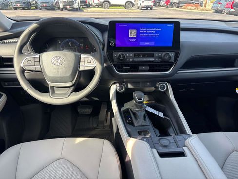 New 2026 Toyota Grand Highlander XLE AWD/4WD image 10