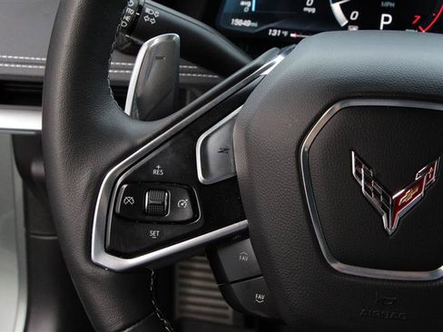 Used 2023 Chevrolet Corvette Stingray Preferred Cpe w/ Z51 Performance Package RWD image 19