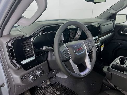New 2026 GMC Sierra 1500 Elevation image 8