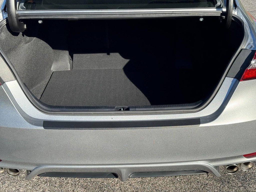 Used 2020 Toyota Camry XSE w/ Protection Package (Q2) FWD image 4