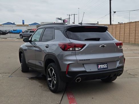 Used 2023 Chevrolet TrailBlazer RS w/ Sun and Liftgate Package image 7