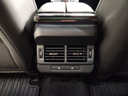 Used 2026 Land Rover Range Rover Evoque S AWD/4WD image 30