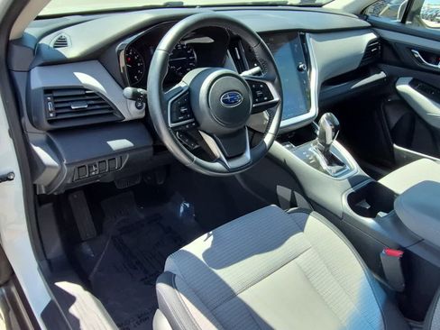 Used 2020 Subaru Outback Premium AWD/4WD image 11