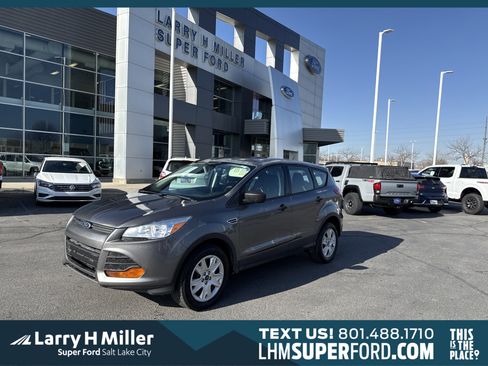 Used 2014 Ford Escape S image 1