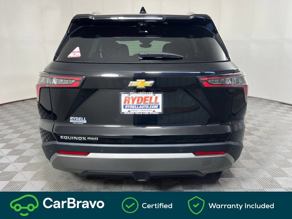 Used 2025 Chevrolet Equinox LT w/ Convenience Package II AWD/4WD image 5