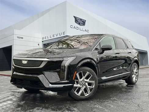 New 2025 Cadillac Optiq Luxury 2 image 1