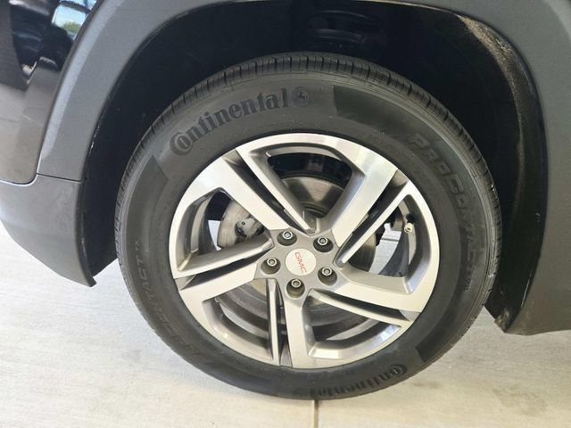 Used 2020 GMC Terrain SLT w/ Preferred Package AWD/4WD image 17