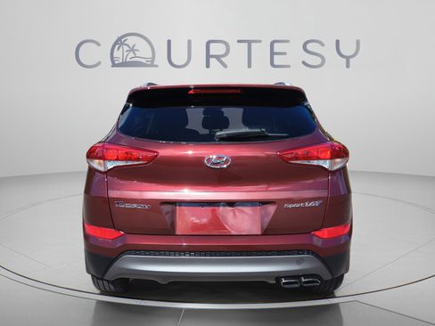 Used 2016 Hyundai Tucson Sport FWD image 4