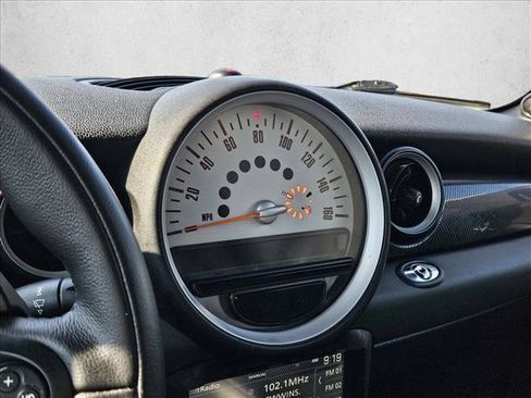 Used 2011 MINI Cooper S FWD image 21