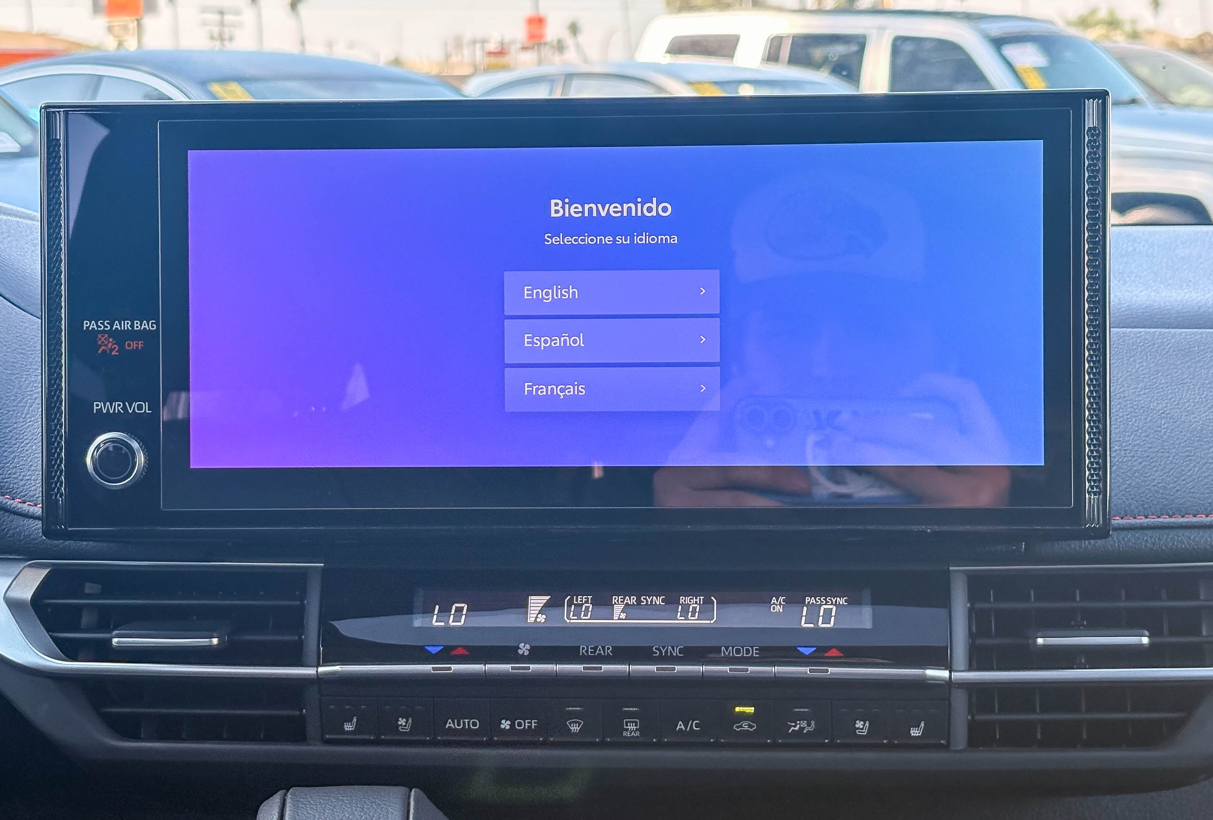 Used 2025 Toyota Sienna XSE w/ XSE Premium Package AWD/4WD image 14