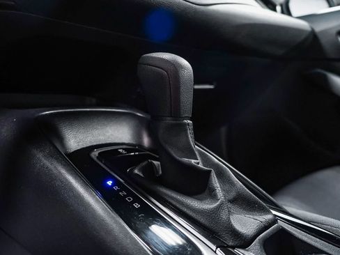 Certified 2022 Toyota Corolla LE FWD image 25