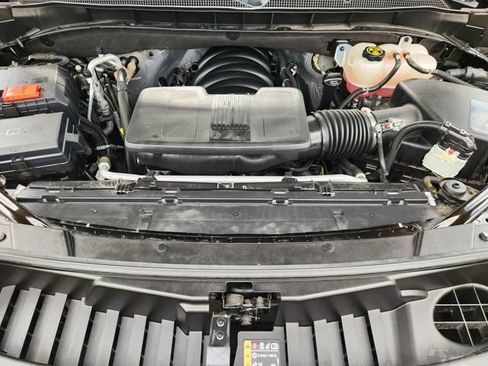 Used 2023 Chevrolet Tahoe LT RWD image 32
