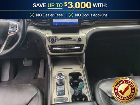 Certified 2022 Ford Explorer XLT RWD image 20