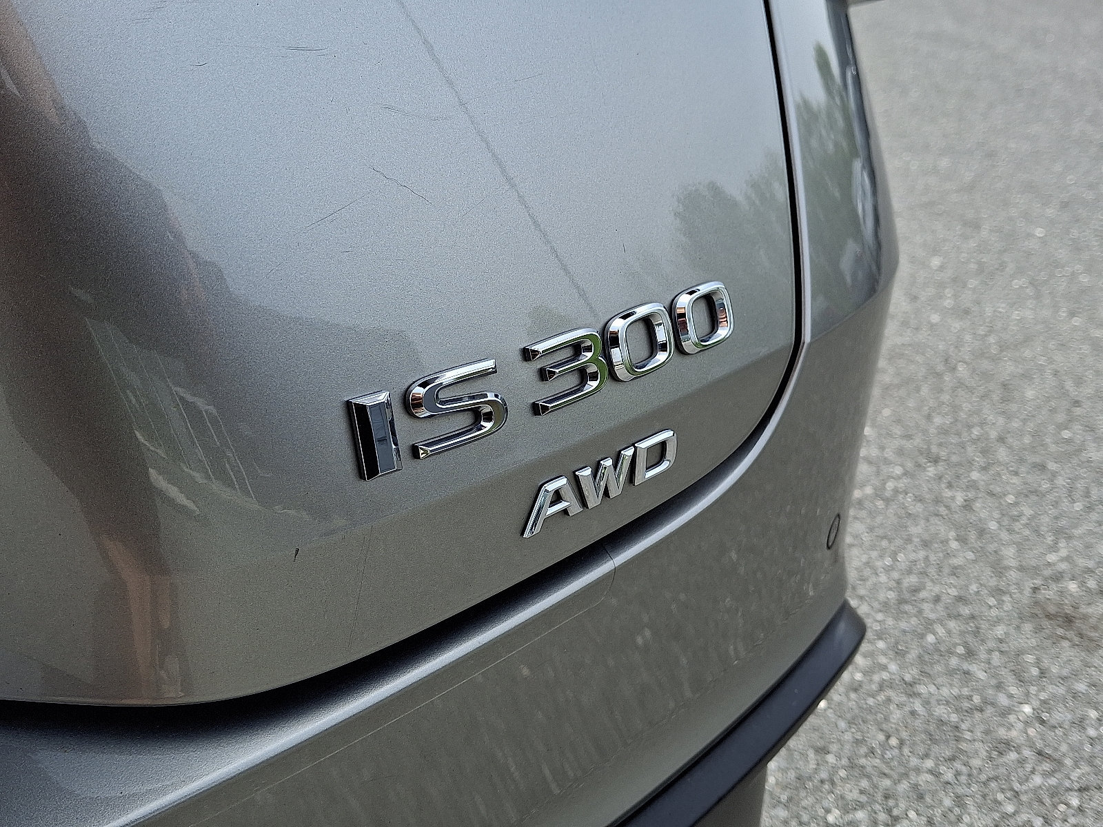 Used 2022 Lexus IS 300 AWD w/ Premium Package image 30