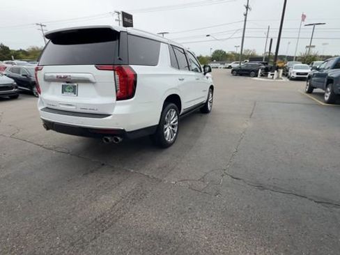 Certified 2023 GMC Yukon Denali AWD/4WD image 7