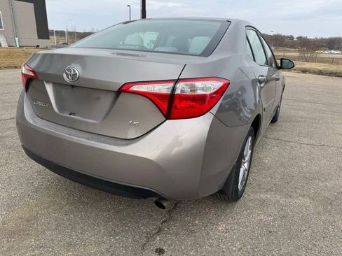 Used 2015 Toyota Corolla LE image 12