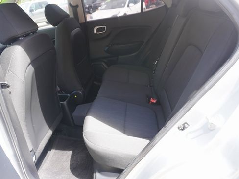 Used 2022 Hyundai Venue SE w/ Cargo Package image 22