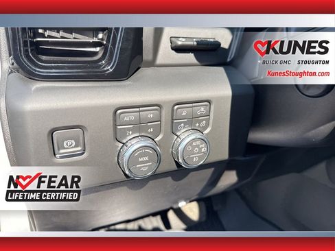 Used 2026 GMC Sierra 1500 AT4 w/ AT4 Premium Package AWD/4WD image 25