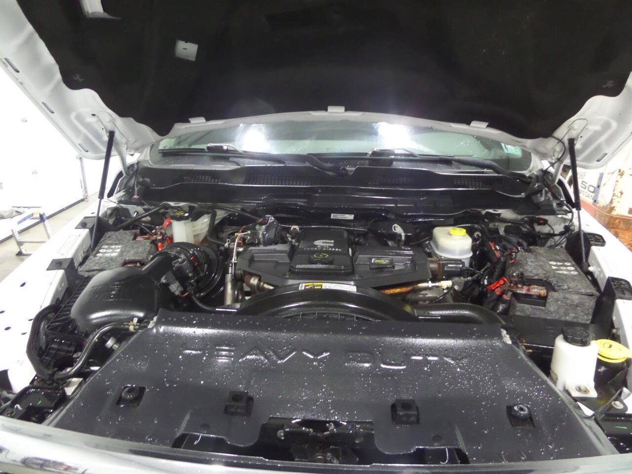 Used 2016 RAM 2500 ST AWD/4WD image 5