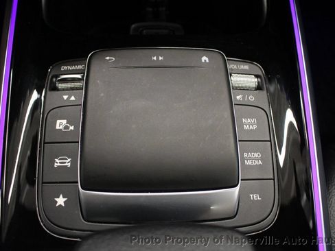 Used 2021 Mercedes-Benz GLB 250 4MATIC image 24