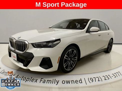 Used 2026 BMW 530i xDrive AWD/4WD image 1