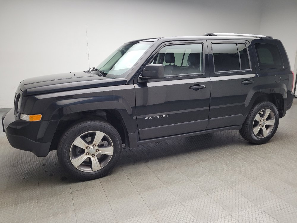 Used 2017 Jeep Patriot High Altitude AWD/4WD image 2