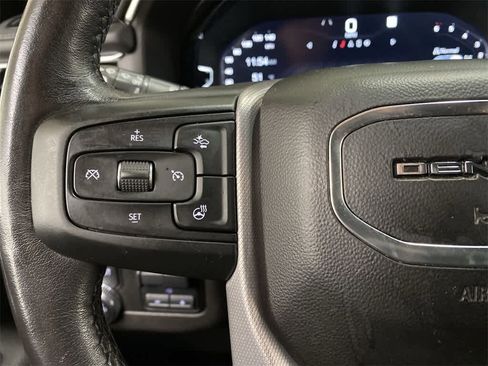 Used 2022 GMC Yukon XL Denali image 20