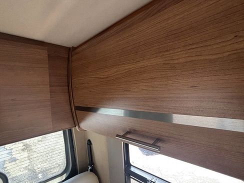 Used 2015 Mercedes-Benz Sprinter 3500 image 31