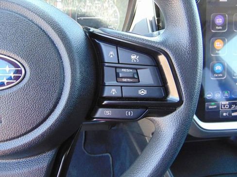 Certified 2025 Subaru Crosstrek 2.0i Premium AWD/4WD image 17