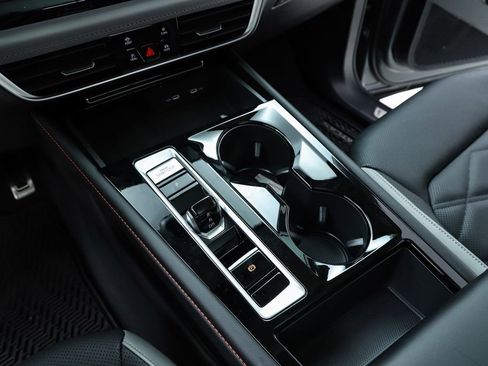 New 2026 Volkswagen Atlas Peak Edition image 24