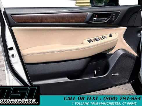 Used 2016 Subaru Outback 2.5i Limited AWD/4WD image 22