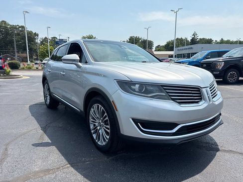 Used 2018 Lincoln MKX Reserve w/ Lincoln MKX Climate Package AWD/4WD image 4