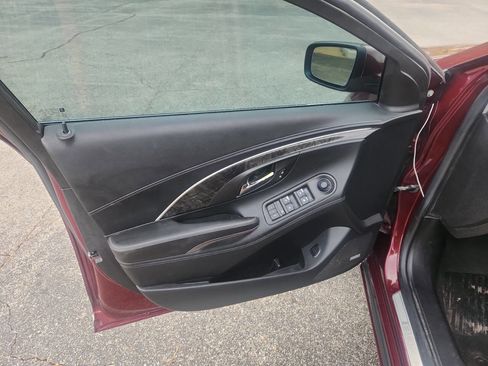 Used 2015 Buick LaCrosse Leather w/ Experience Buick Package AWD/4WD image 11
