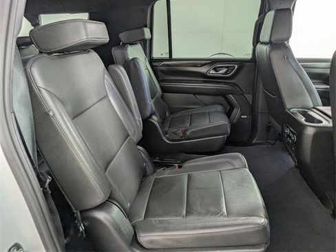 Used 2023 Chevrolet Suburban Z71 w/ Z71 Off-Road Package image 22