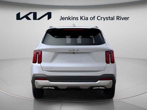 New 2026 Kia Sorento S image 4