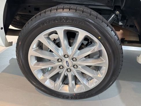 Used 2020 Ford F150 Limited w/ Trailer Tow Package image 14