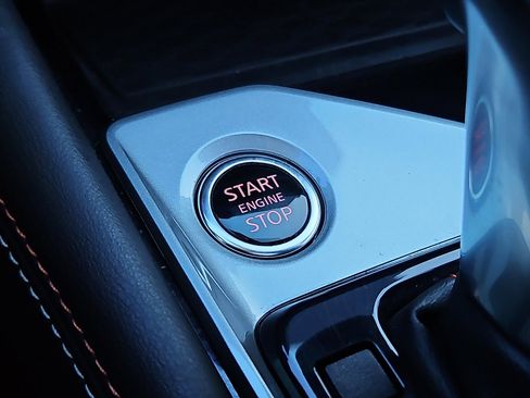 Certified 2024 Nissan Altima 2.5 SR w/ SR Premium Package image 24