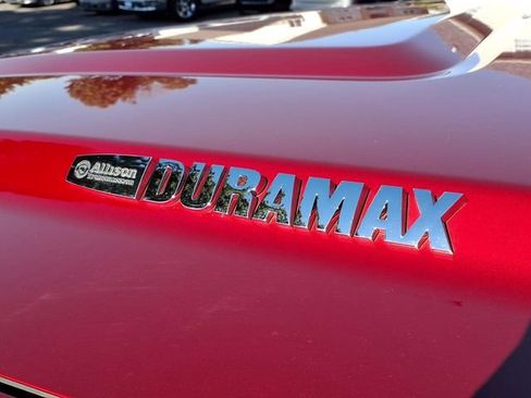 Used 2018 GMC Sierra 2500 Denali w/ Duramax Plus Package AWD/4WD image 27