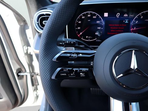 Certified 2026 Mercedes-Benz GLC 300 4MATIC image 37