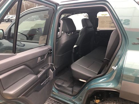 New 2025 Toyota 4Runner TRD Off-Road Premium image 17